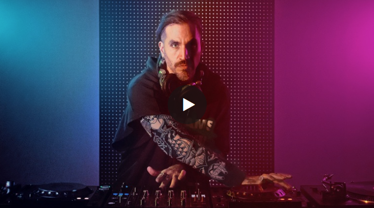 Mezcla de música electrónica de principiante a DJ (Domestika)