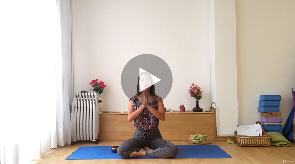 Yoga para el Autoconocimiento y Equilibrio de Chakras