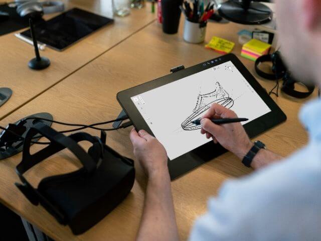 Necesitas una tableta de dibujo digital